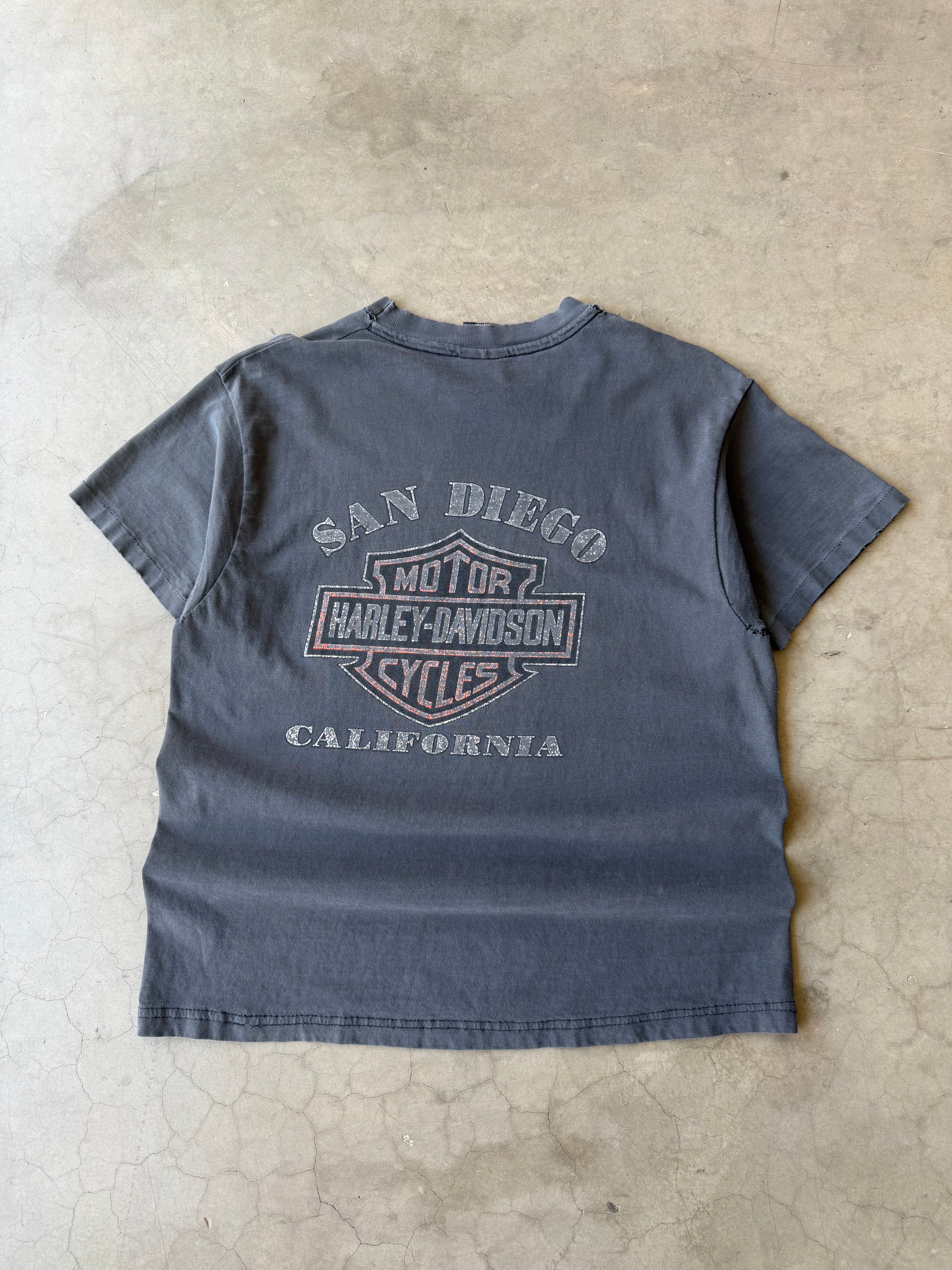 1990s Faded Made in Milwaukee Harley Davidson Tee(L)