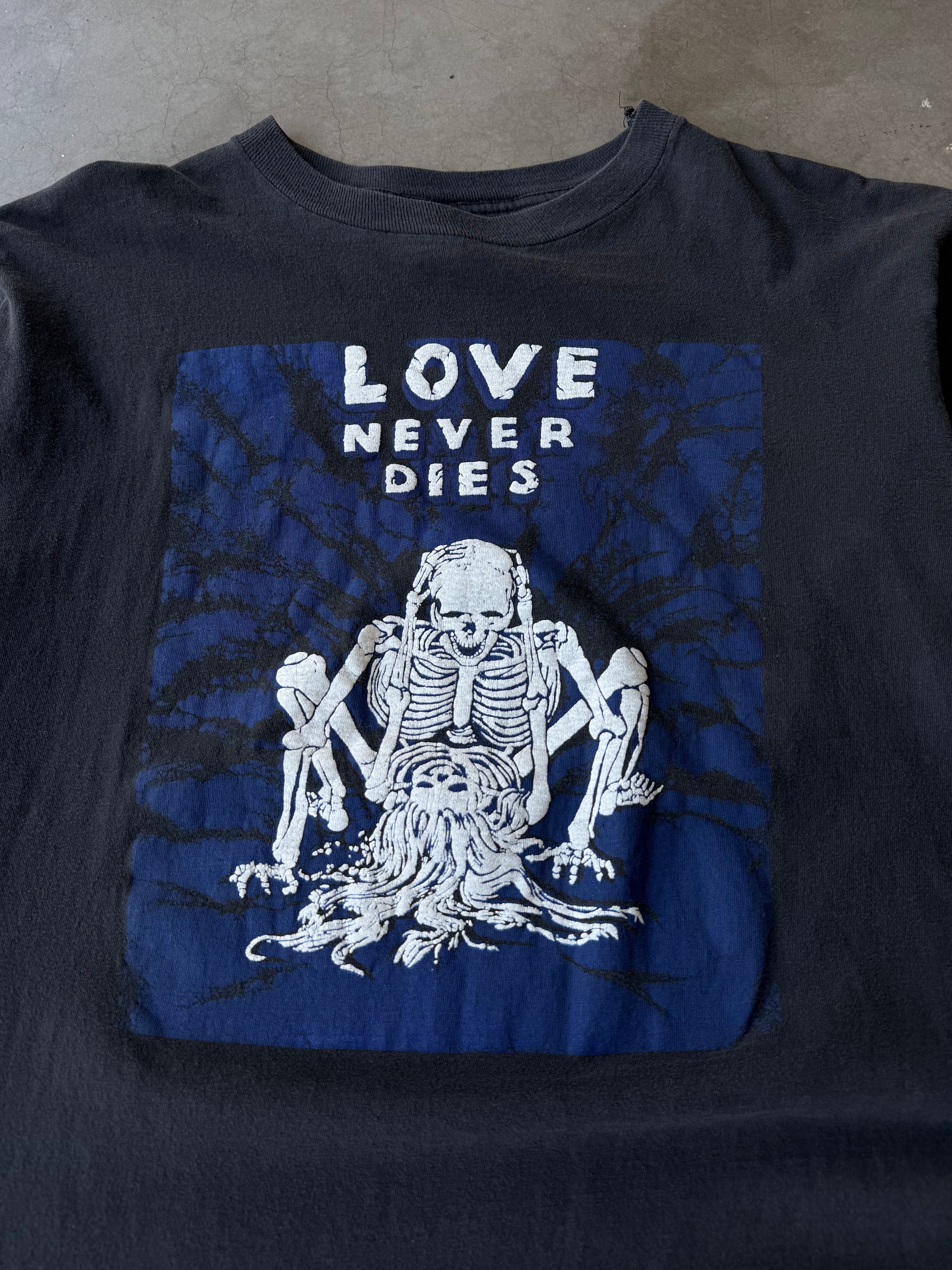 1990s Love Never Dies Tee(L)