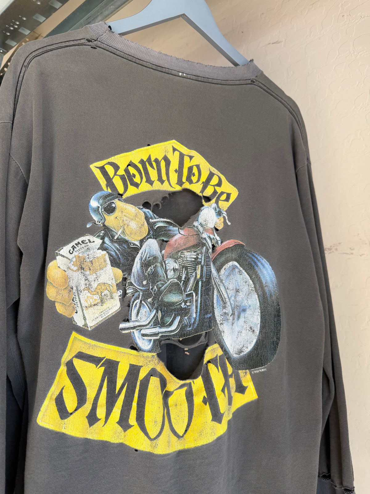 1990s Faded & Distressed Camel Cigarettes Long Sleeve Tee(L)