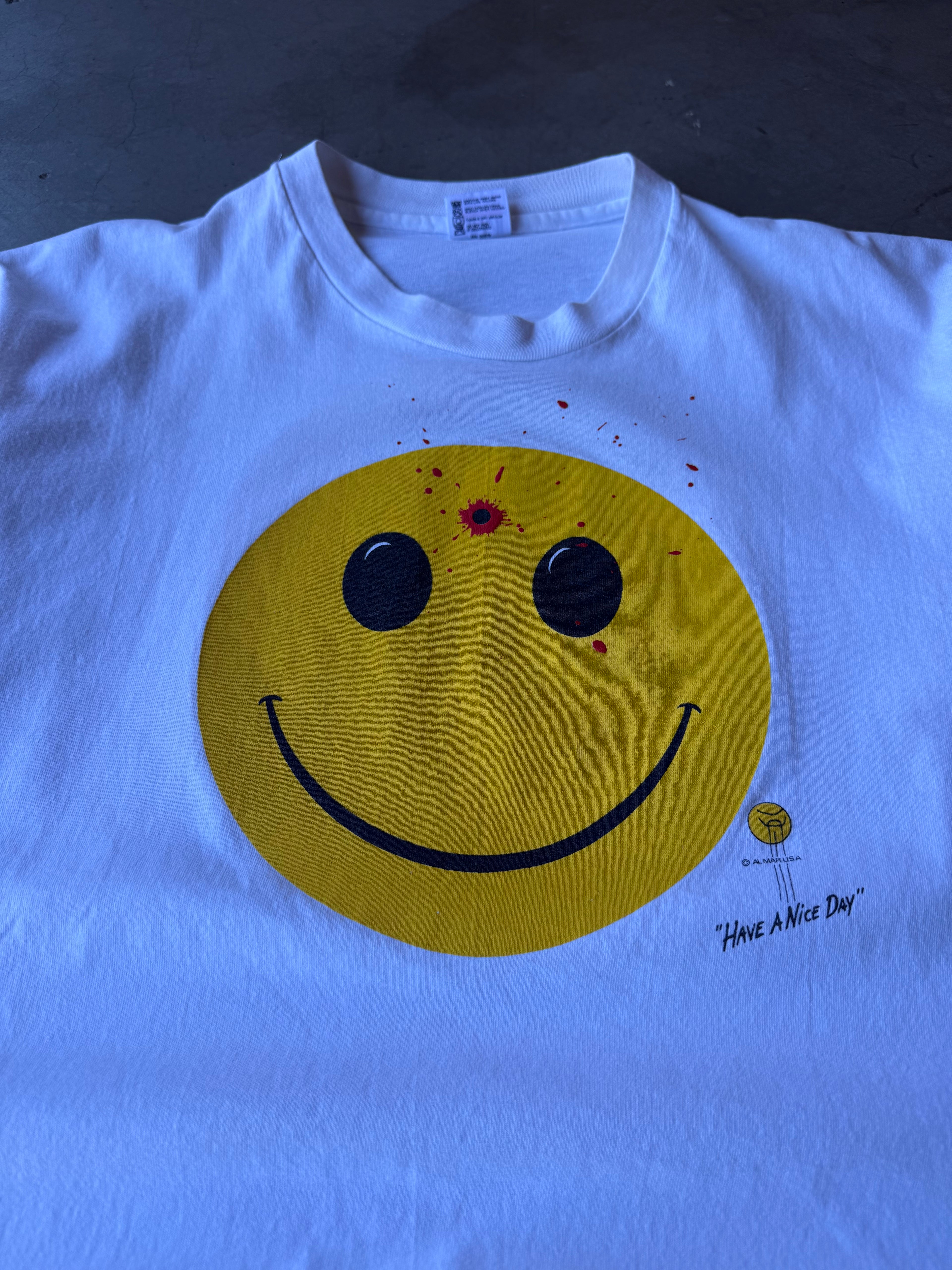 1990s Smiley Face Headshot Bullet Tee(XL)