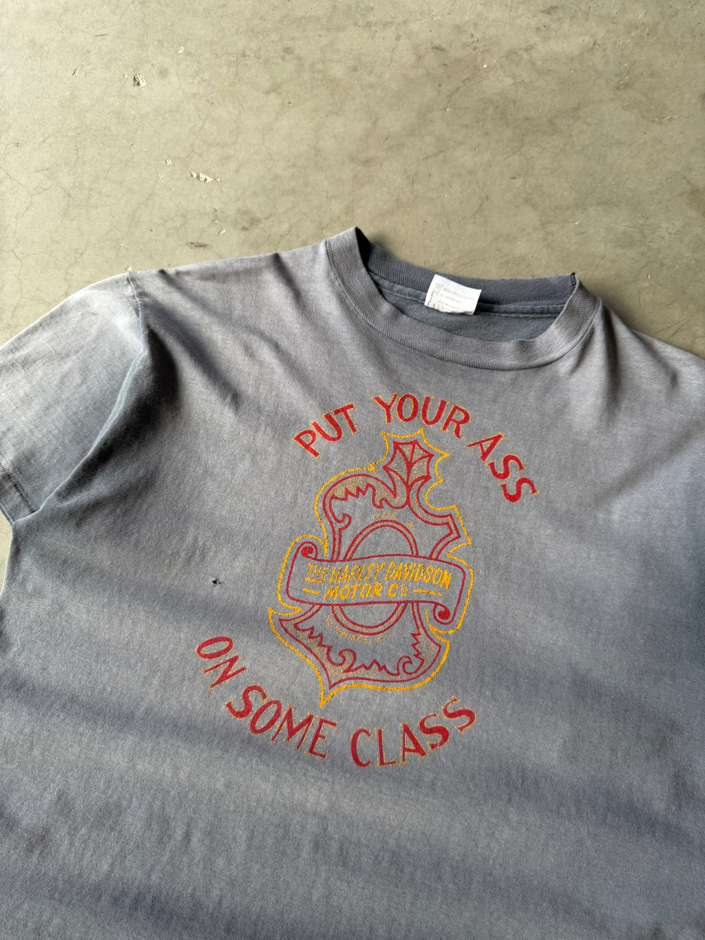 1980s Extremely Faded Harley Davidson Put Your Ass On Some Class Tee(L)
