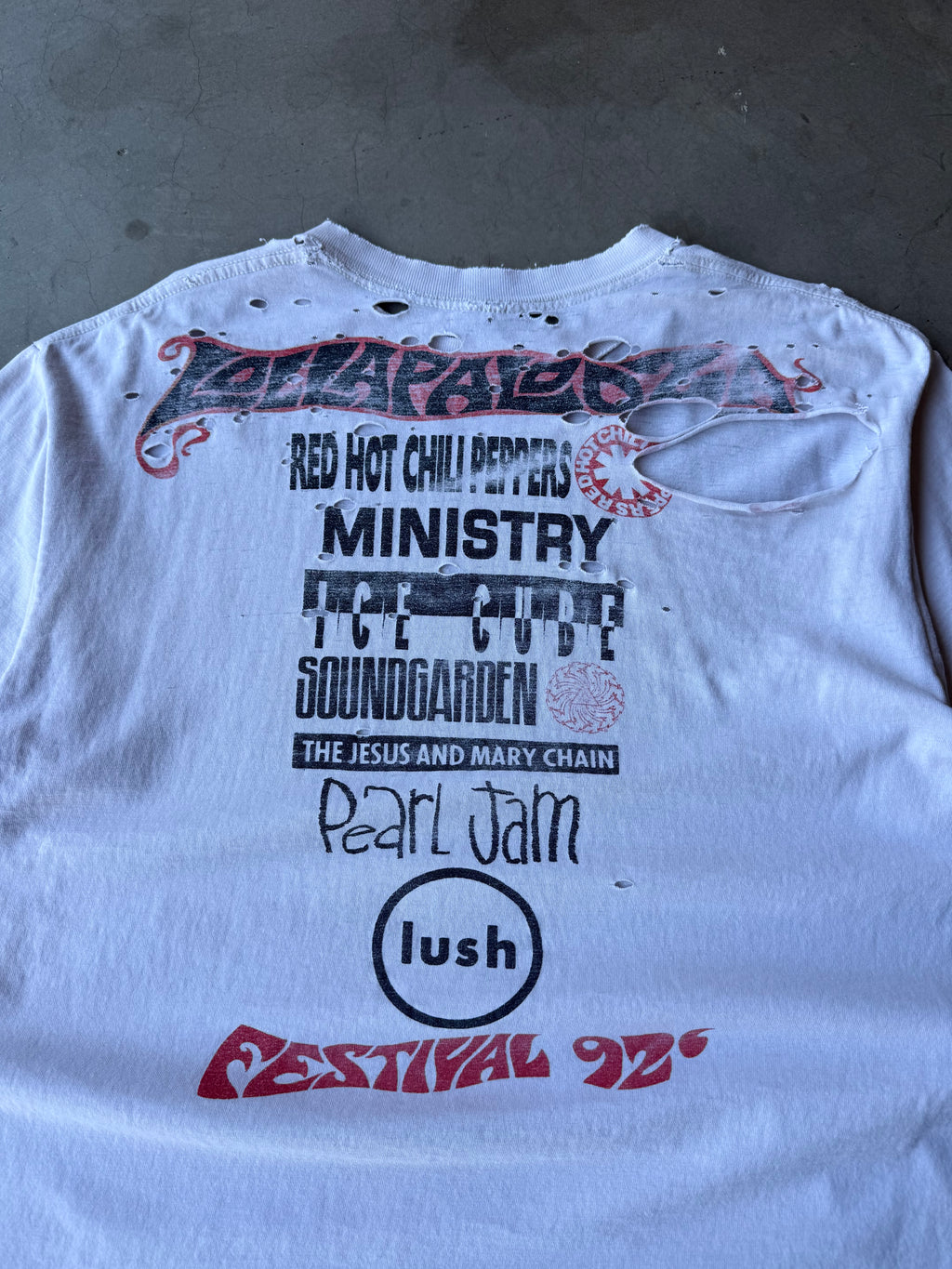 1990s Extremely Distressed Lollapalooza Tee(XL)