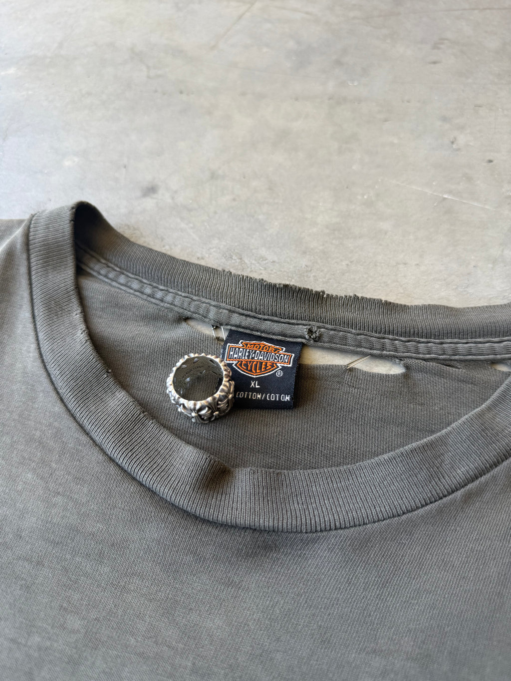 1990s Faded & Distressed Harley Davidson Cyber Chrome Tee(XL)
