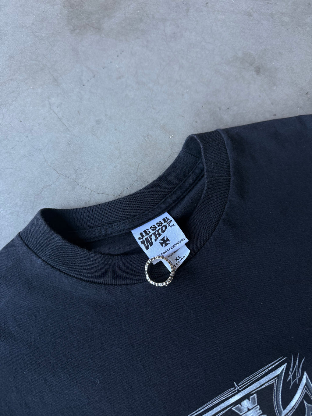 Early 2000’s West Coast Choppers Silver Pinstripe Longsleeve Tee(XL)