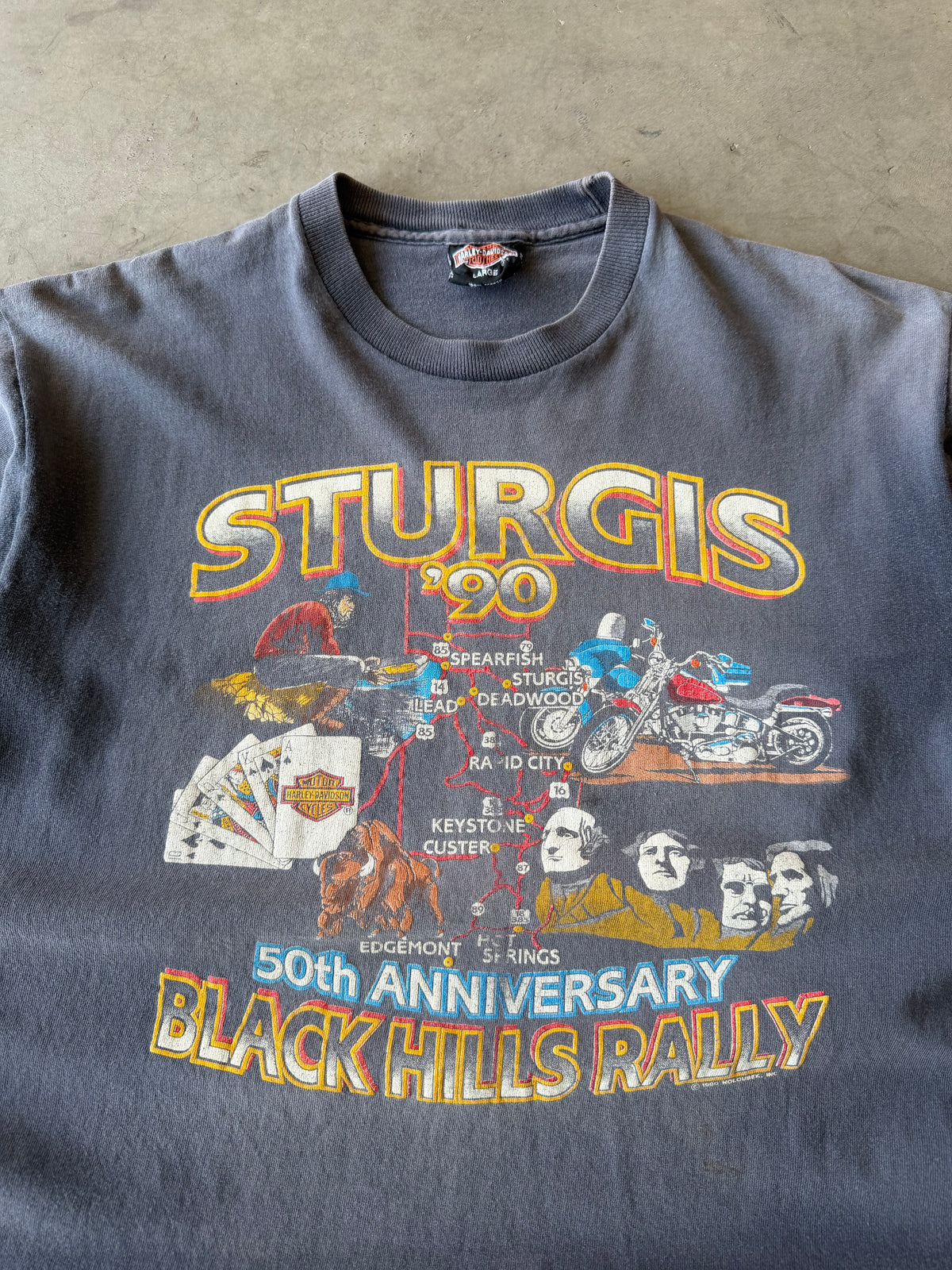 1990s Extremely Faded Harley Davidson Sturgis Rally Tee(L)