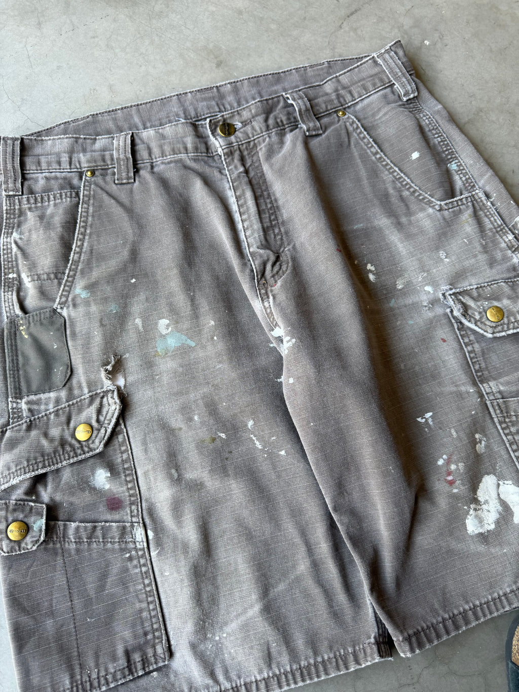 Painted & Distressed Carhartt Cargo Shorts(35)