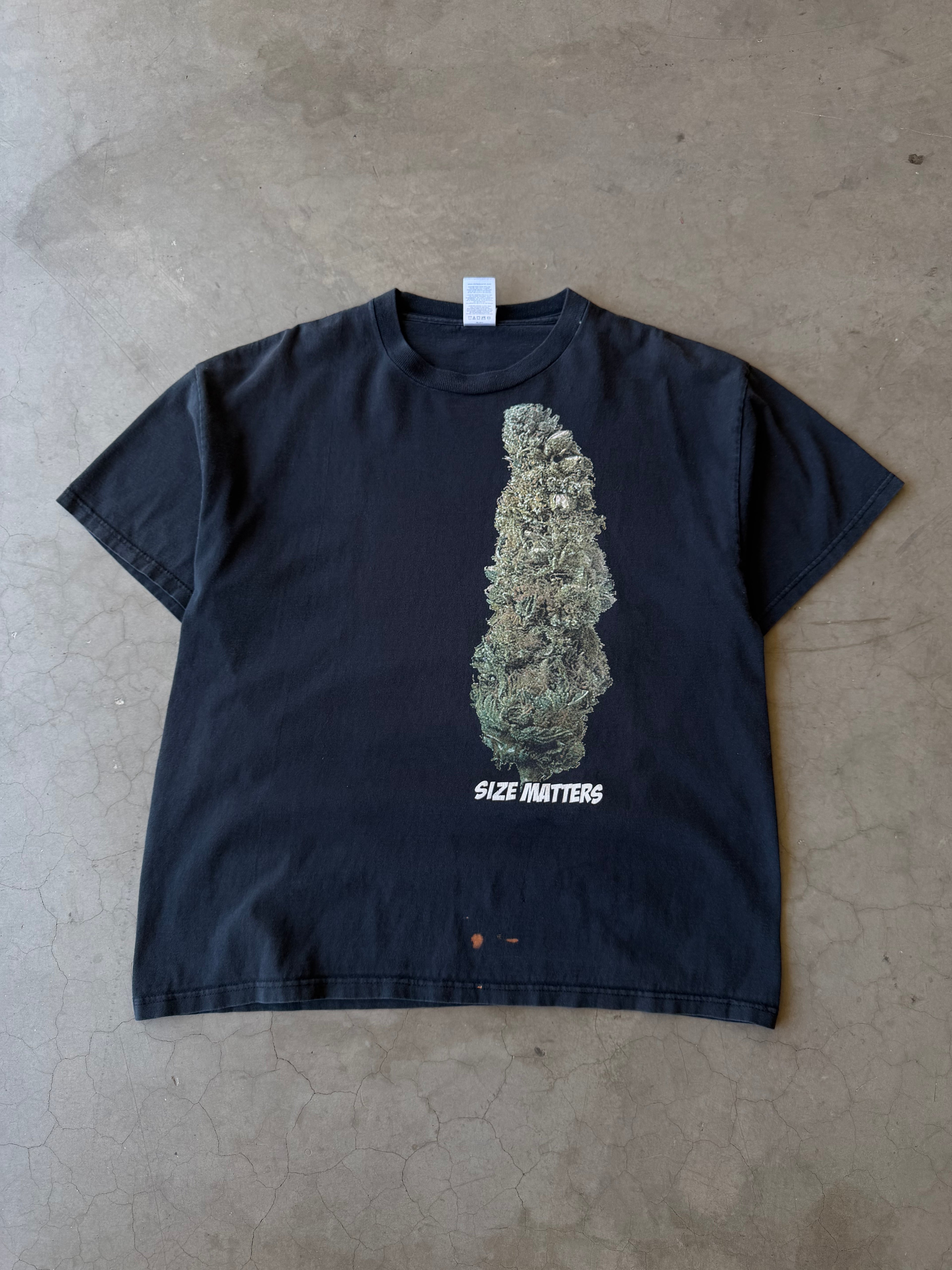 Early 2000s Size Matters Weed Tee(XL)