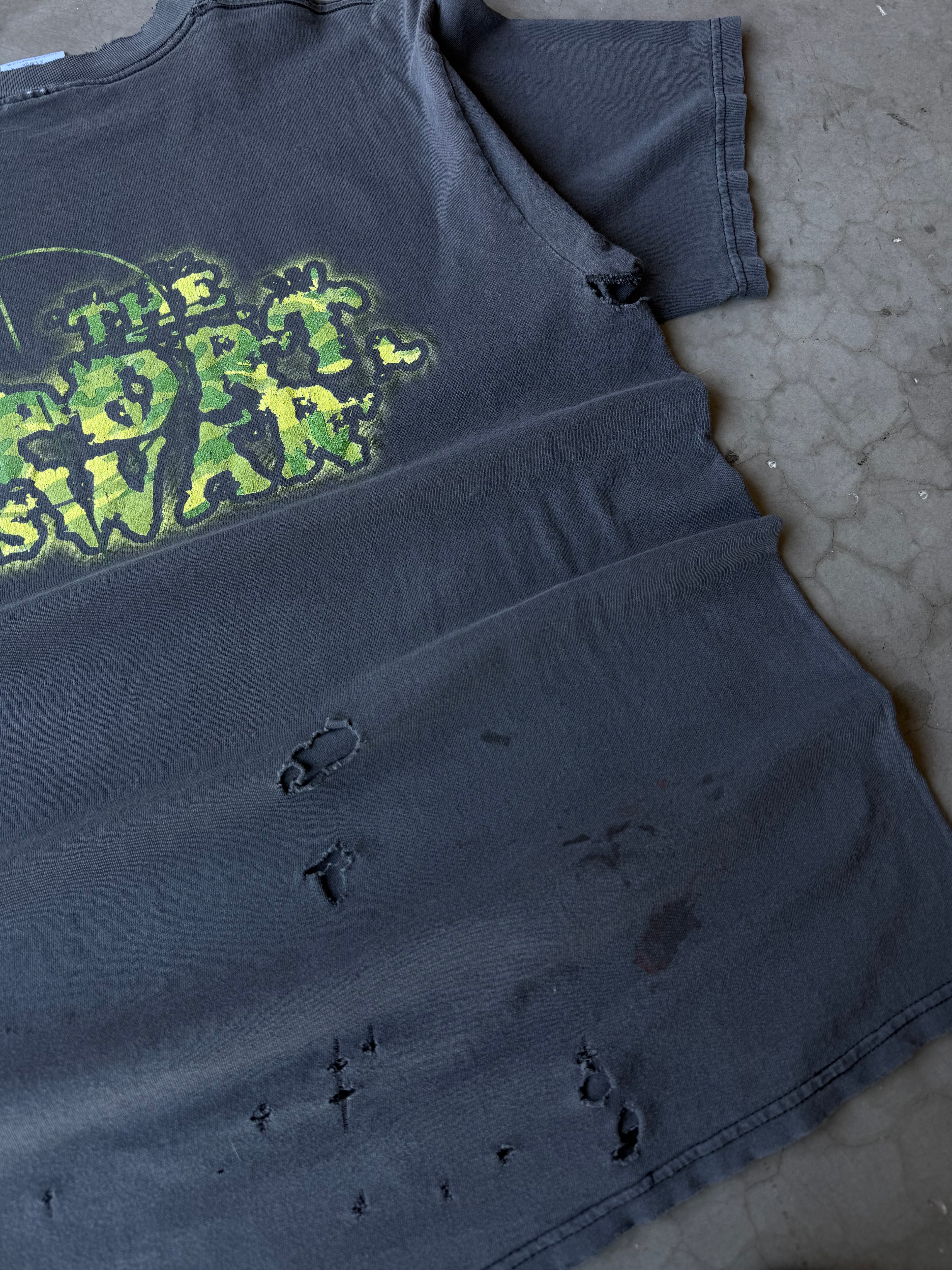 1990s Faded & Distressed Slayer The Sport is War Tee(XL)