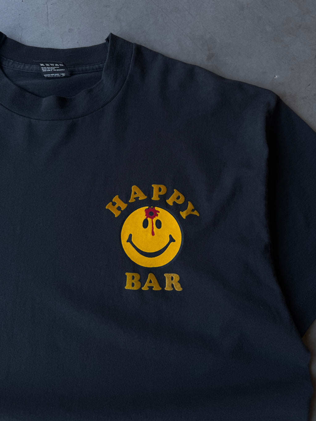 1990s Smiley Face Headshot Happy Bar Tee(XL)