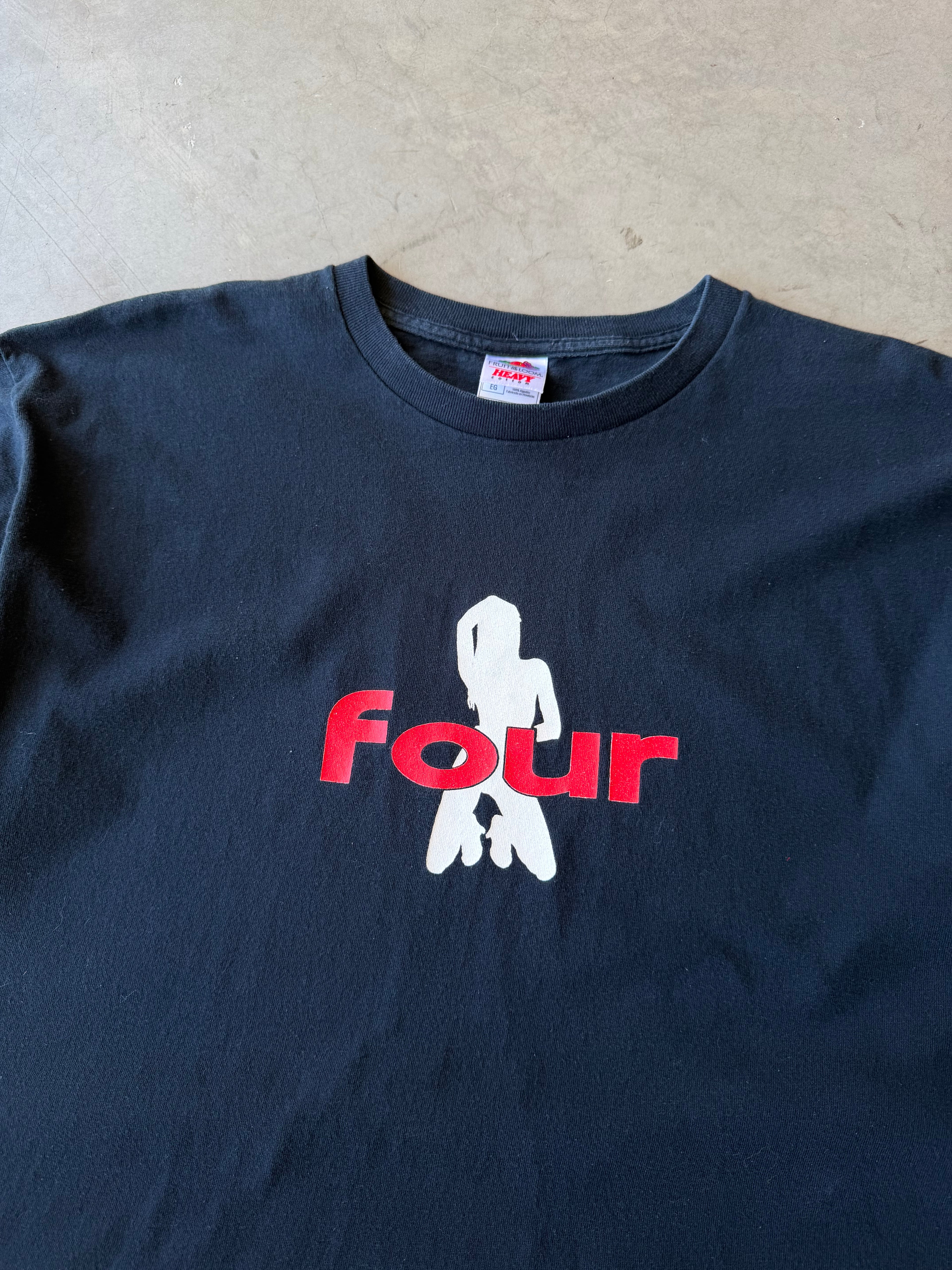 Early 2000s Four Tee(XL)