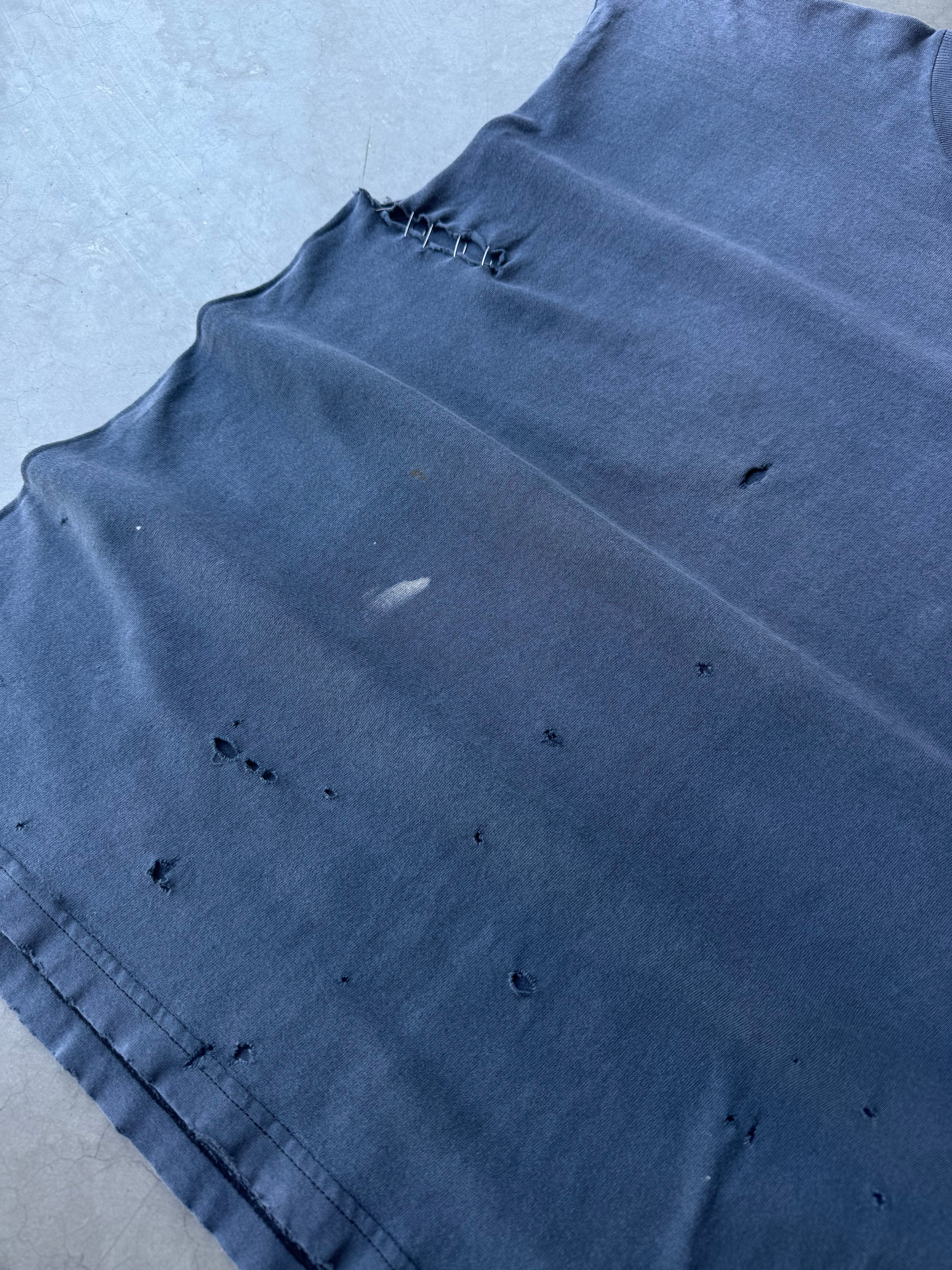 Early 2000s Faded & Distressed Rolling Hard Tank Tee(XL)