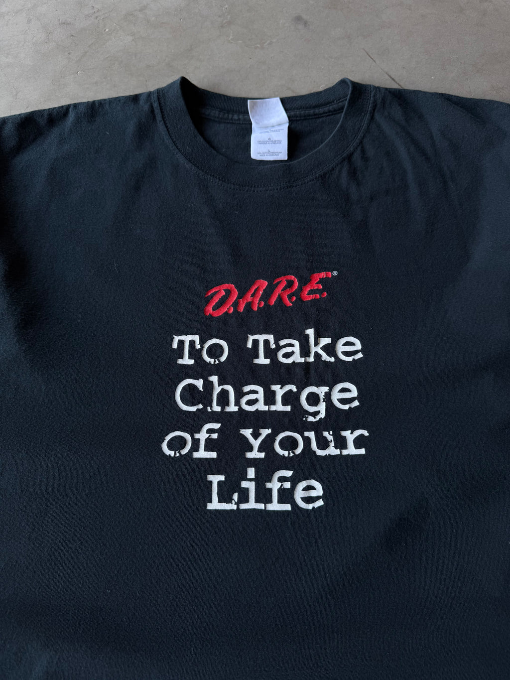 Early 2000s D.A.R.E To Take Charge of Your Life Tee(L)