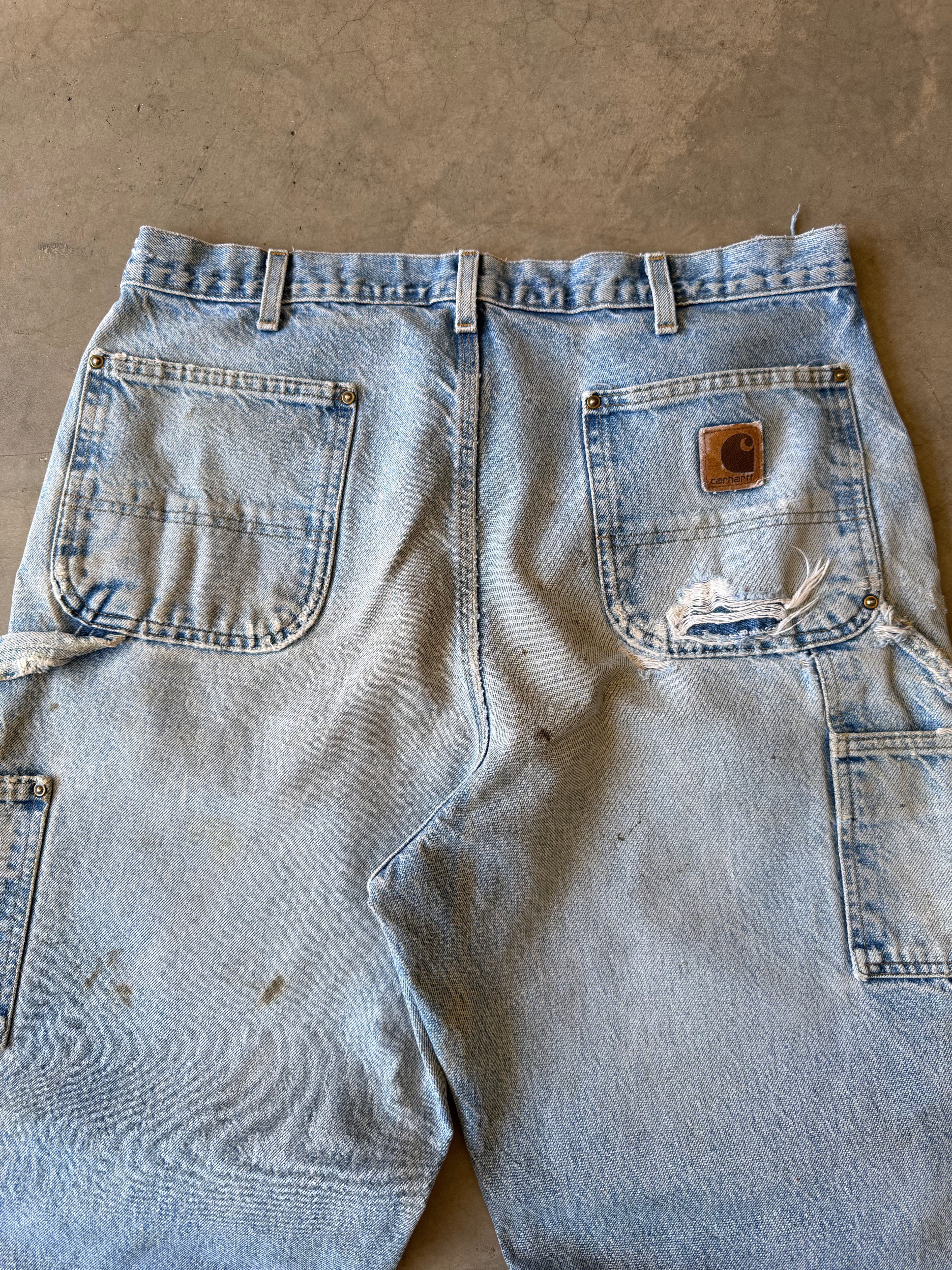 Extremely Distressed Denim Carhartt Double Knee Pants(36x34)