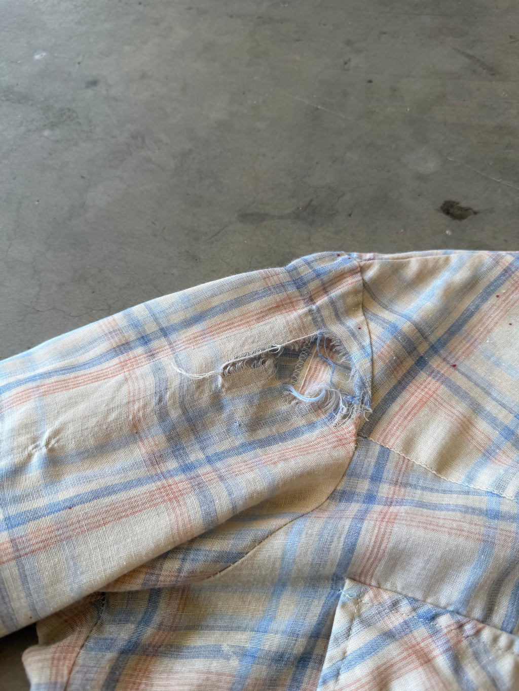 1990s Painted & Distressed Levi’s Button up(L)