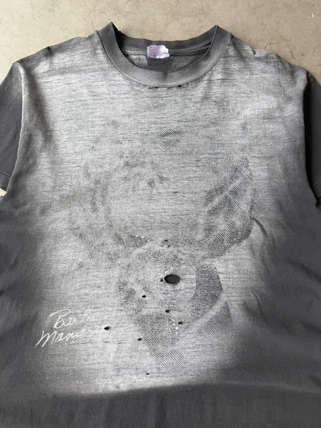 1990s Extremely Faded Country Artist Tee(L)