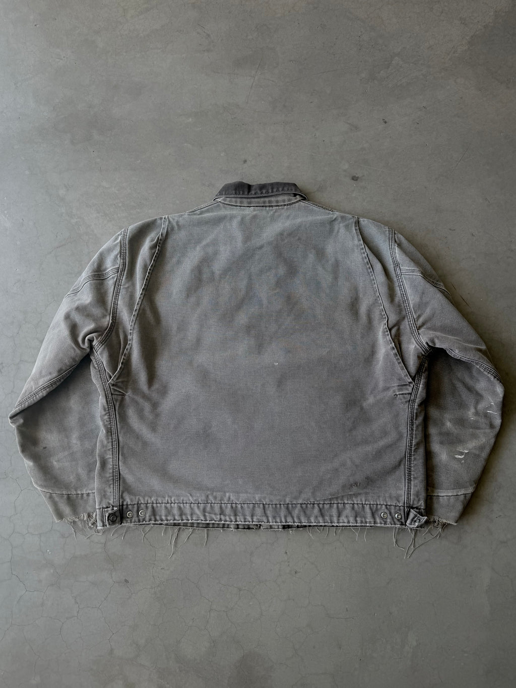 1990s Extremely Faded & Distressed Brown Carhartt Detroit Jacket(XL)