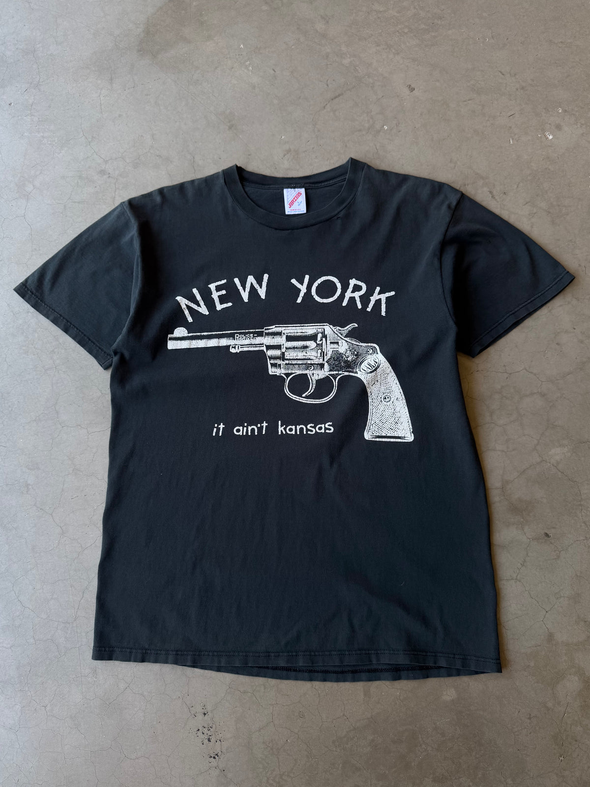 1990s New York it ain’t kansas Tee(L)