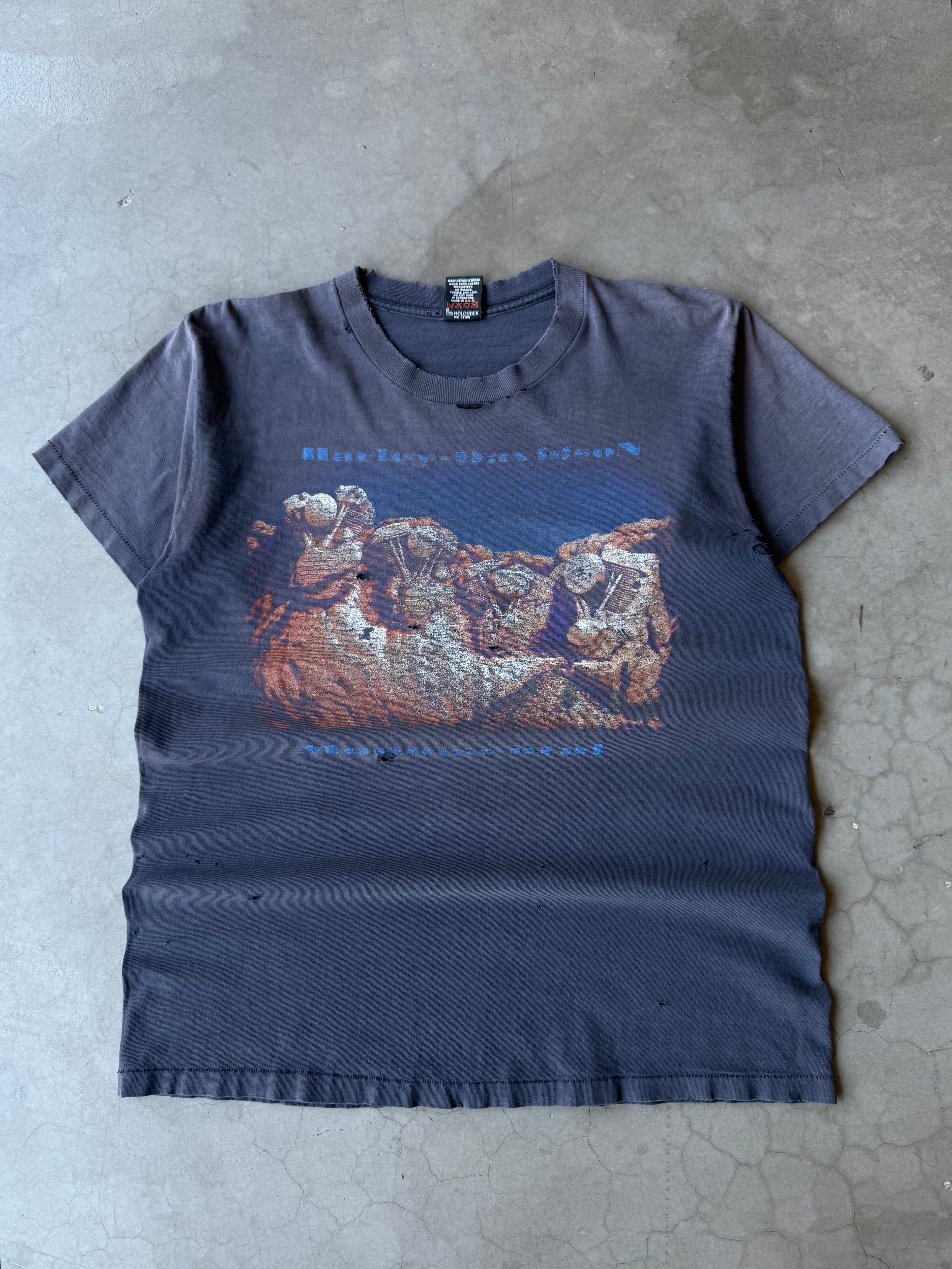 1990s Extremely Faded & Distressed Harley Davidson Monumental Tee(L)