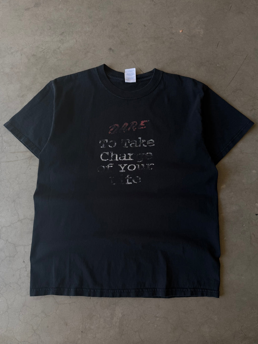 Early 2000s Dare To Take Charge of Your Life Tee(M)