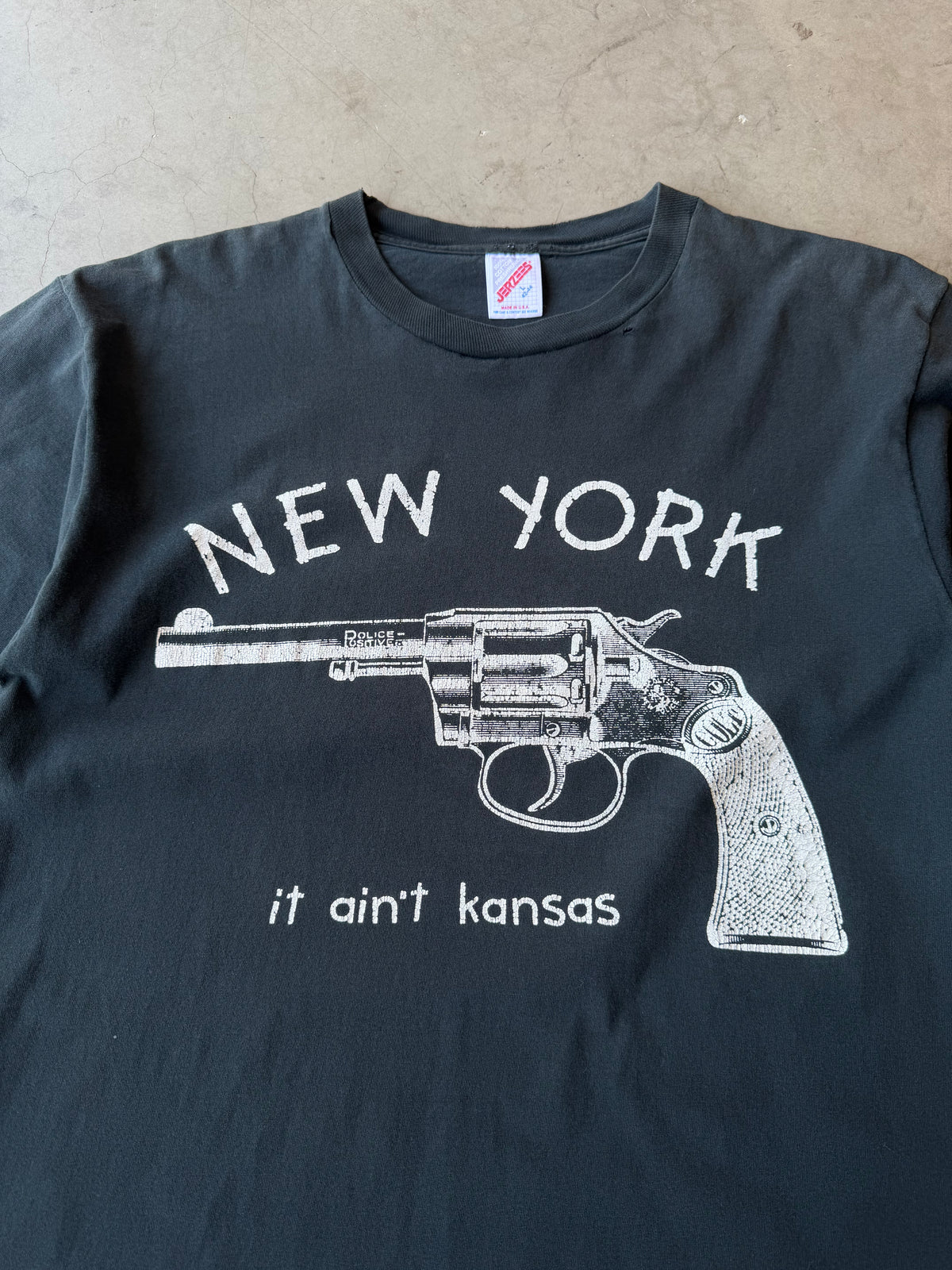 1990s New York it ain’t kansas Tee(L)